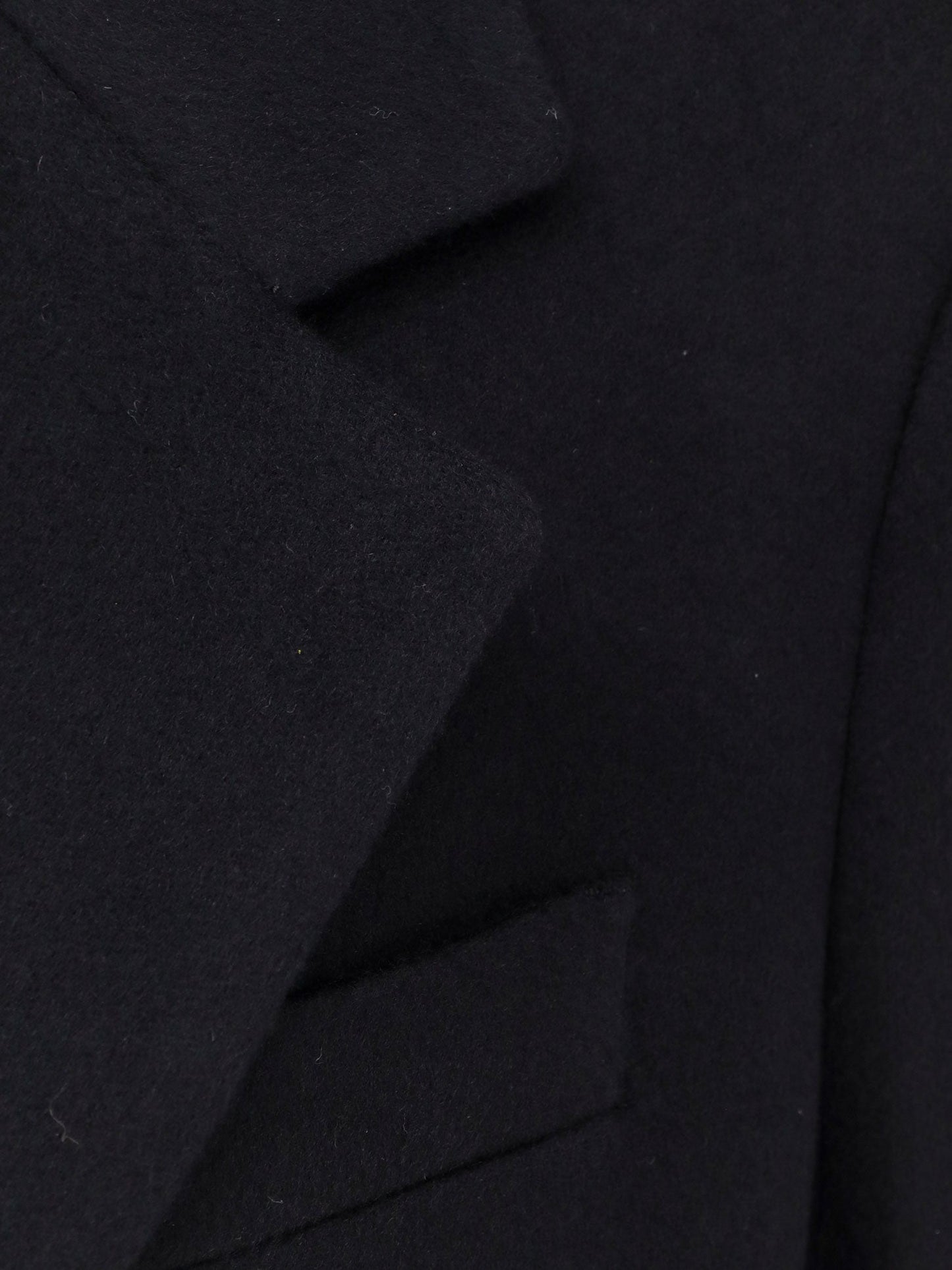 Cashmere coat with satin lining