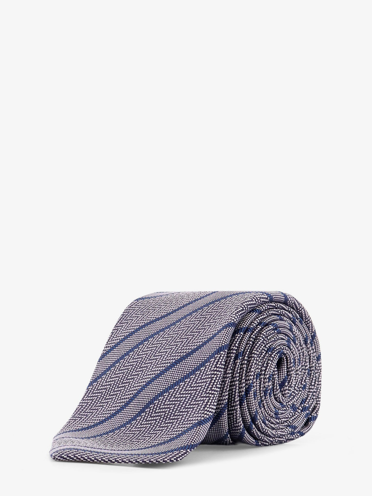 Silk tie