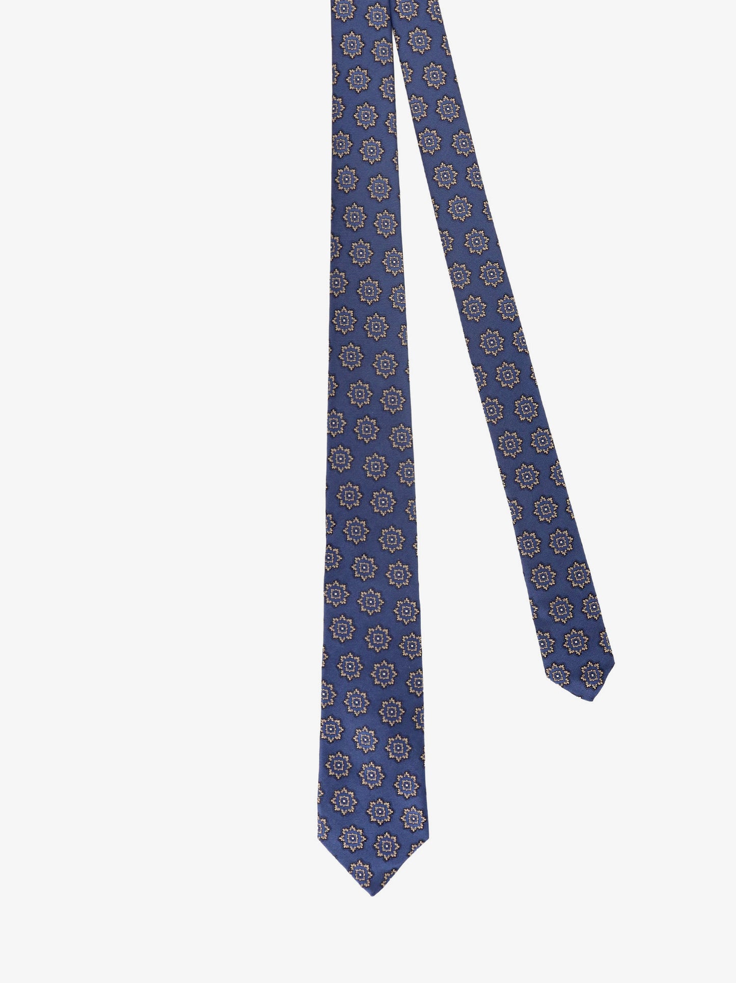 Silk tie
