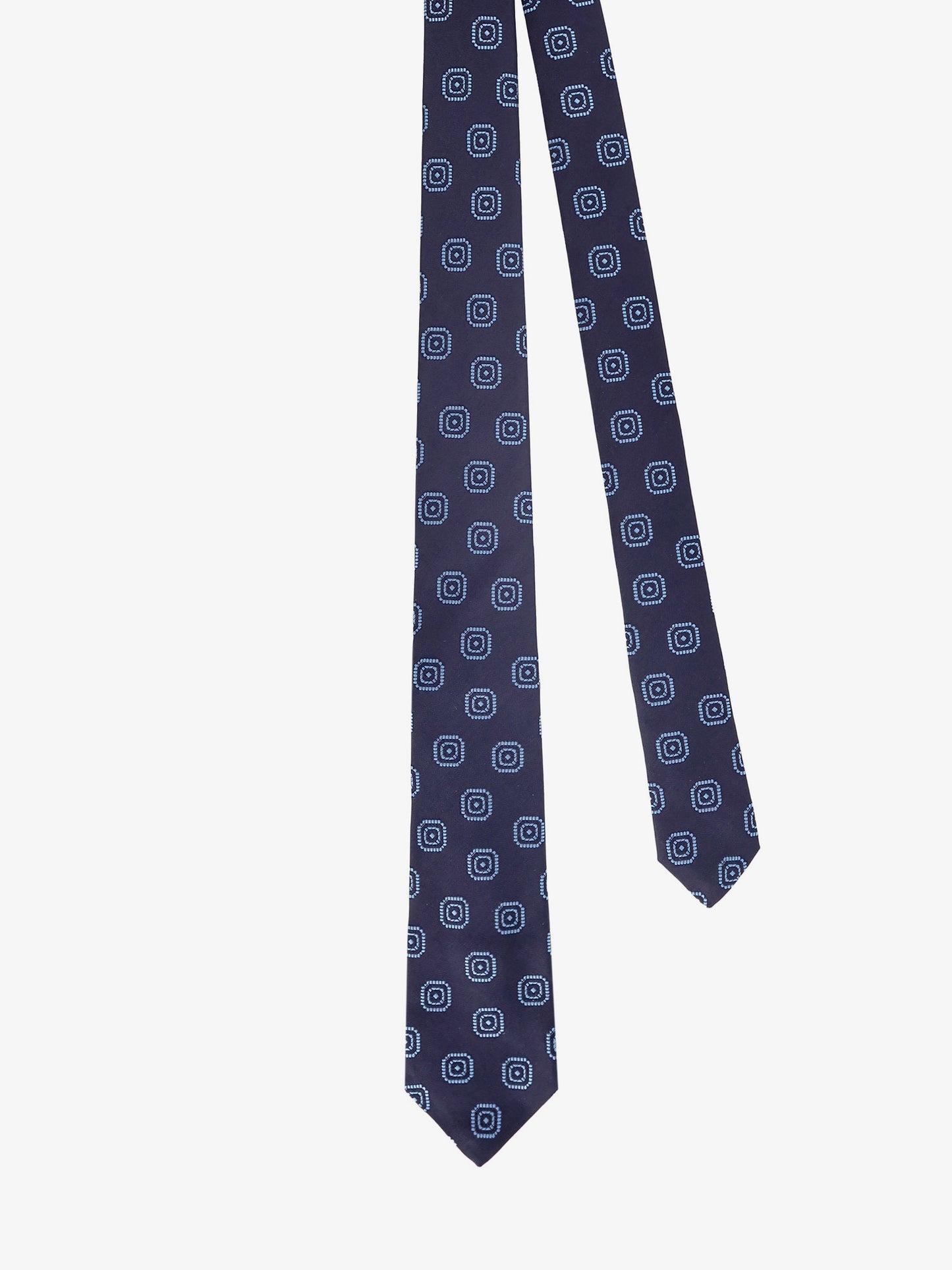 Silk tie