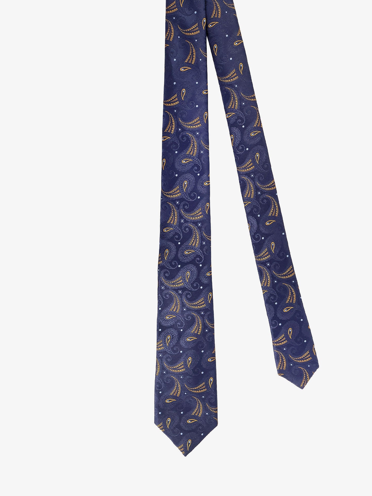Silk tie