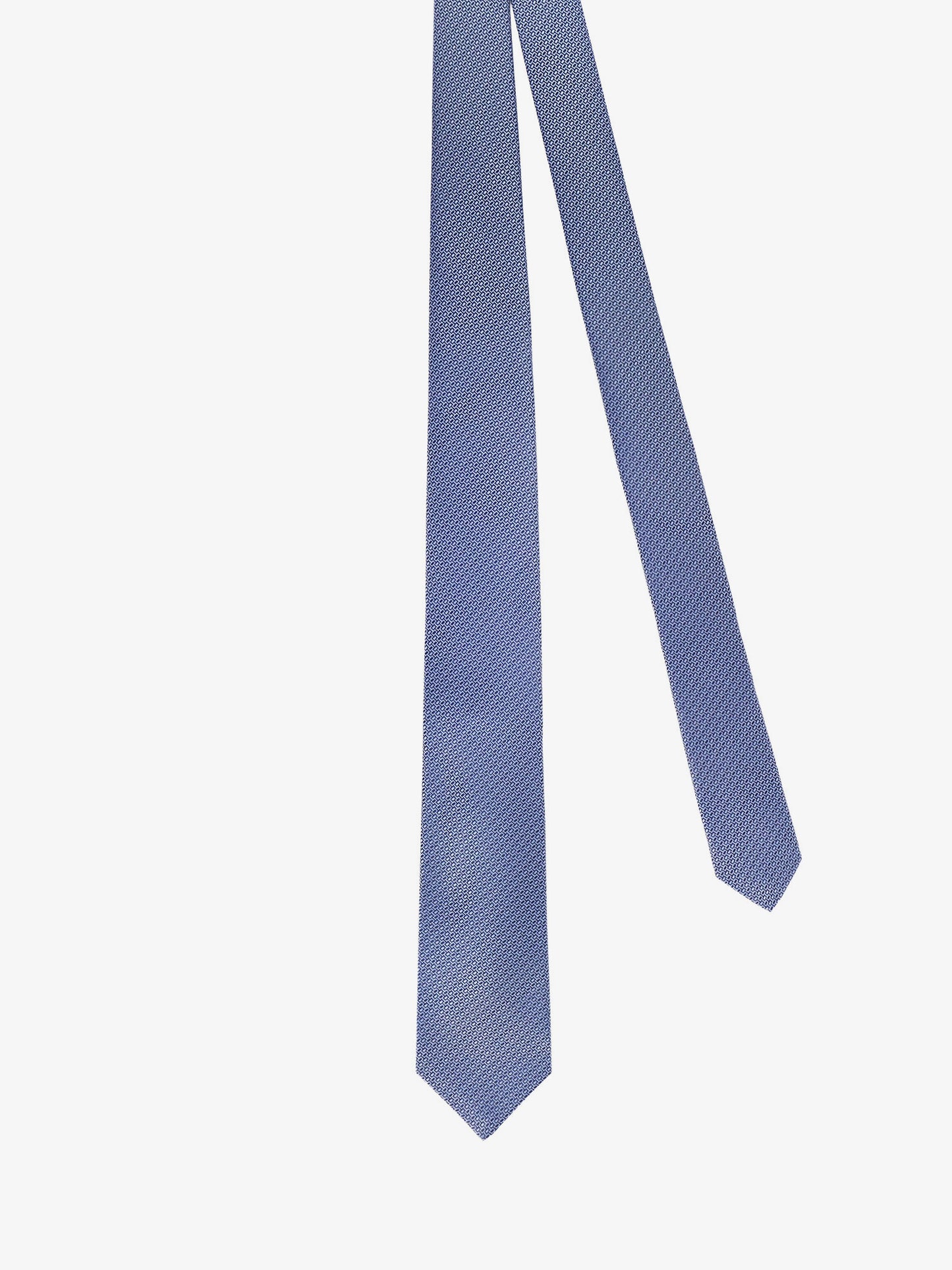Silk tie