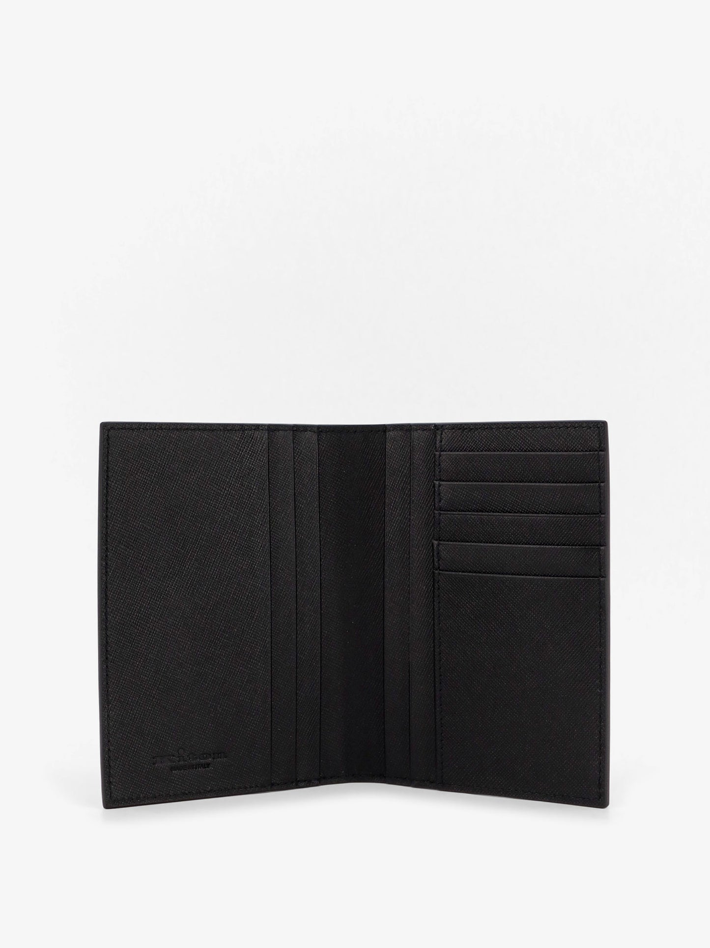 Leather passport holder