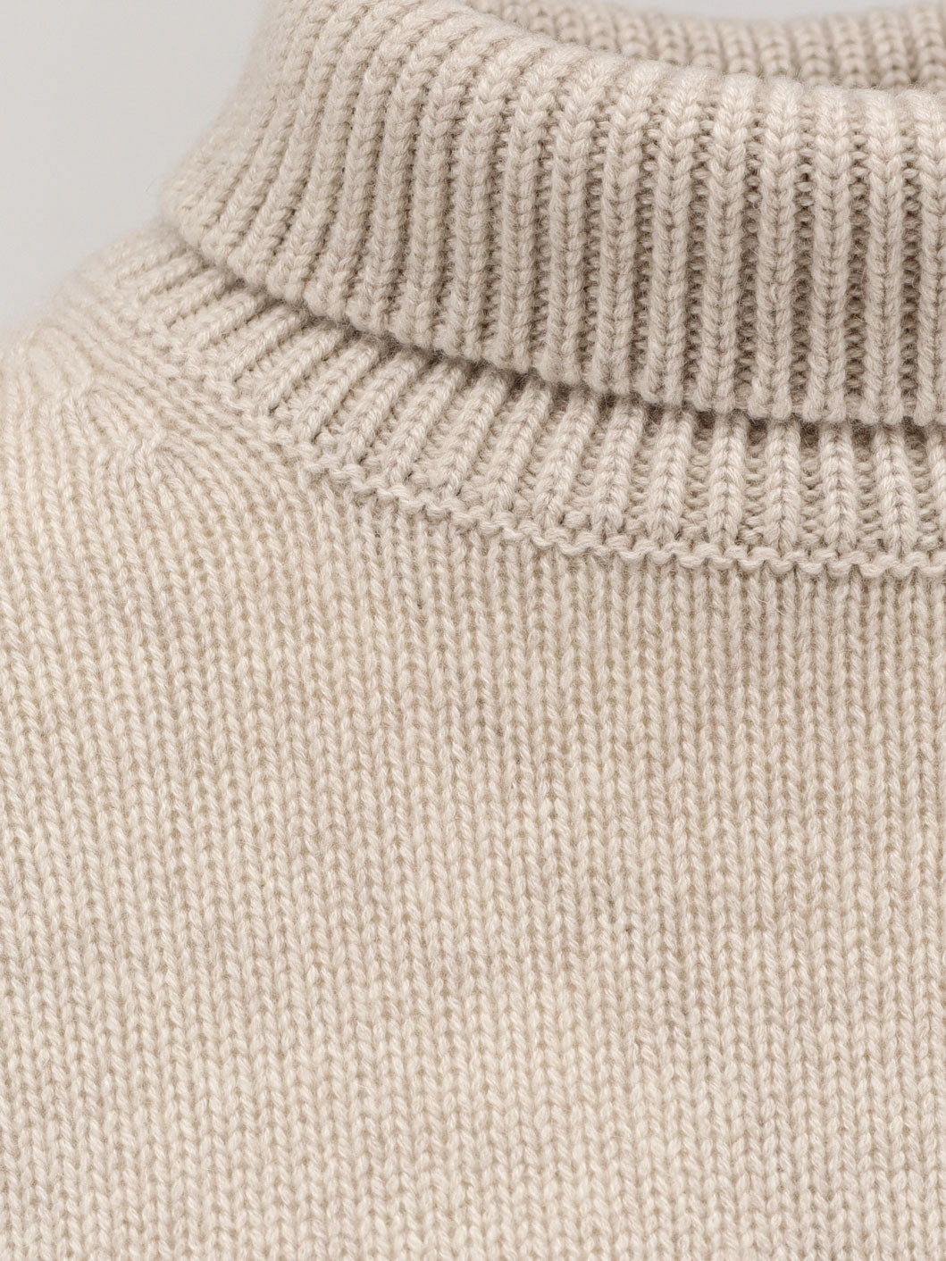 Heidi cashmere turtleneck