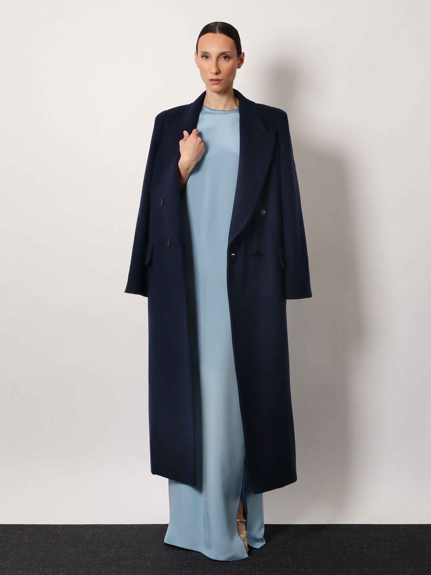Albania 1234 max mara sfilata virgin wool and cashmere coat Albania 1234 max mara sfilata virgin wool and cashmere coat