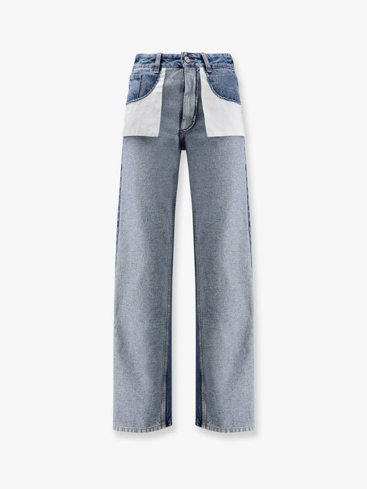 Straight leg jeans with reverse pockets
