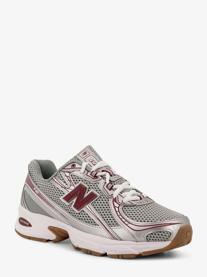 740 mesh sneakers with leather inserts thumbnail