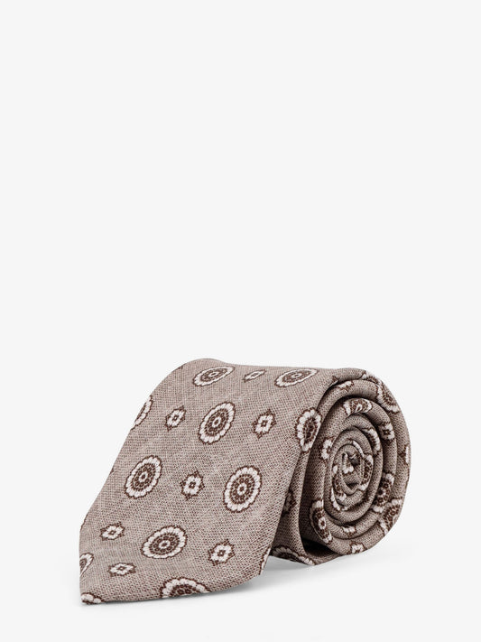 Silk tie