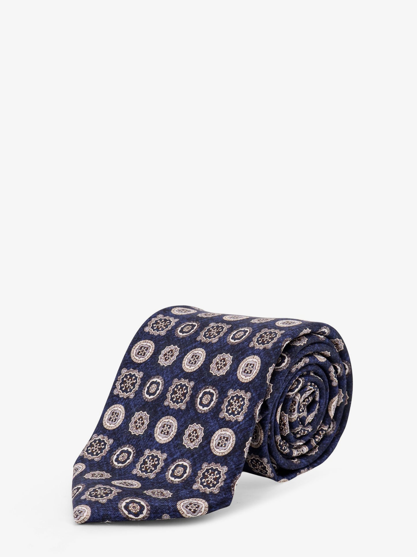 Silk tie