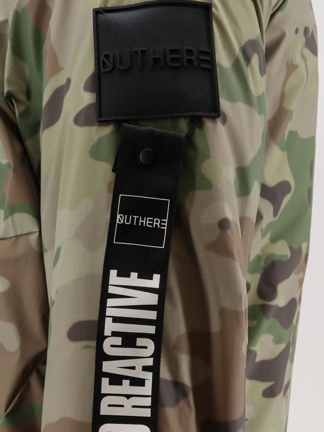 Aloy nylon down jacket