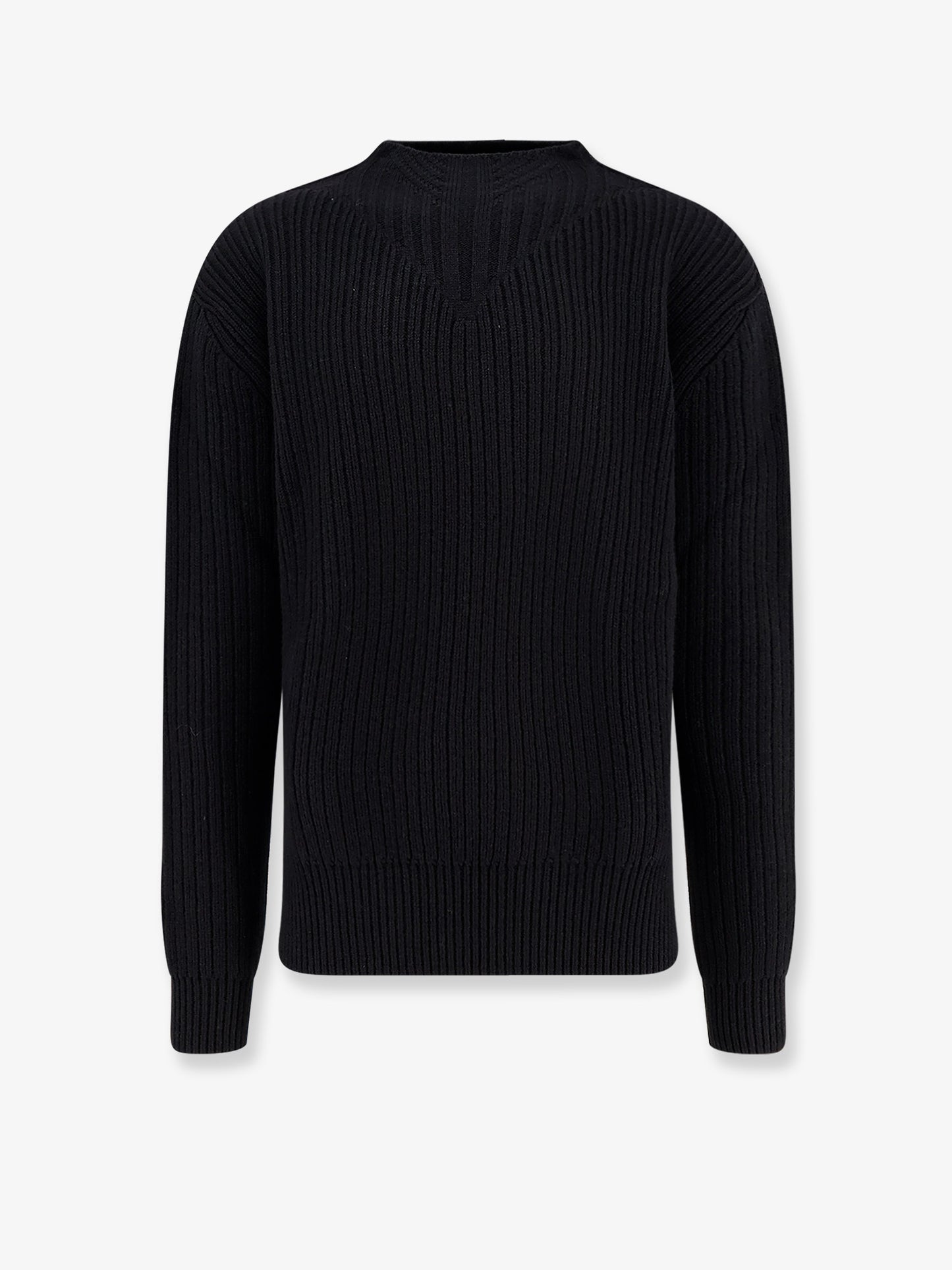 Fisherman Round Neck virgin wool sweater