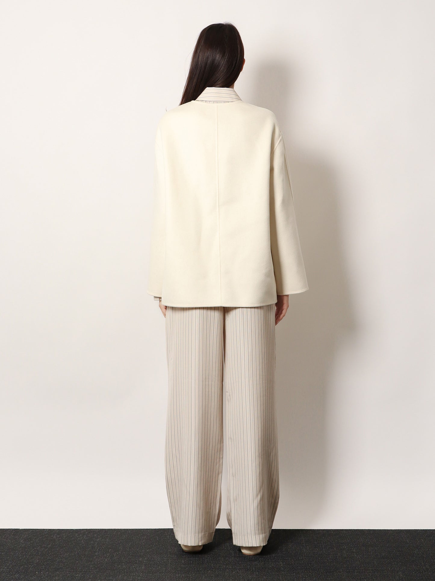 Mandarin closure wool jacket