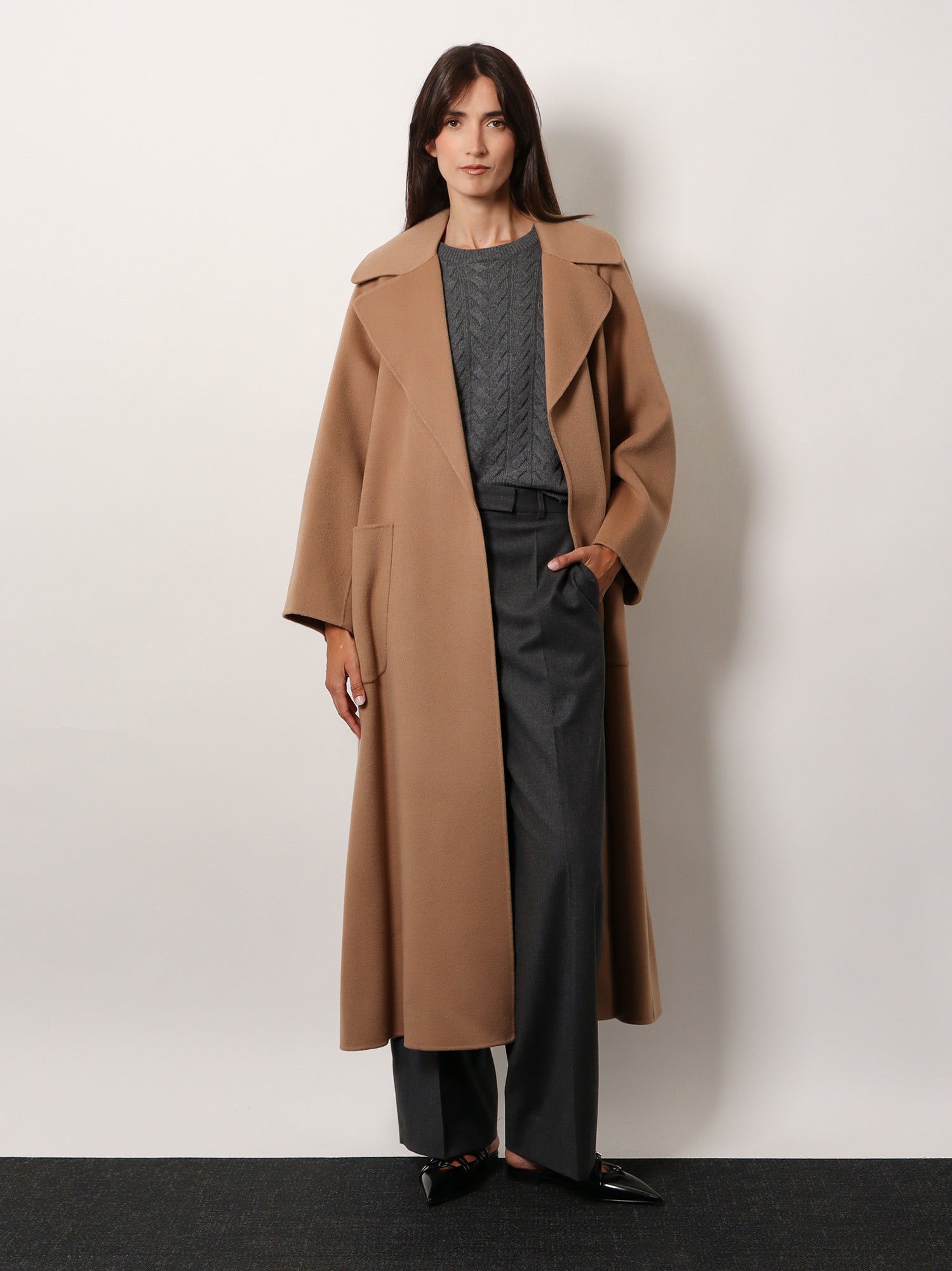 Doris virgin wool coat - Main Image