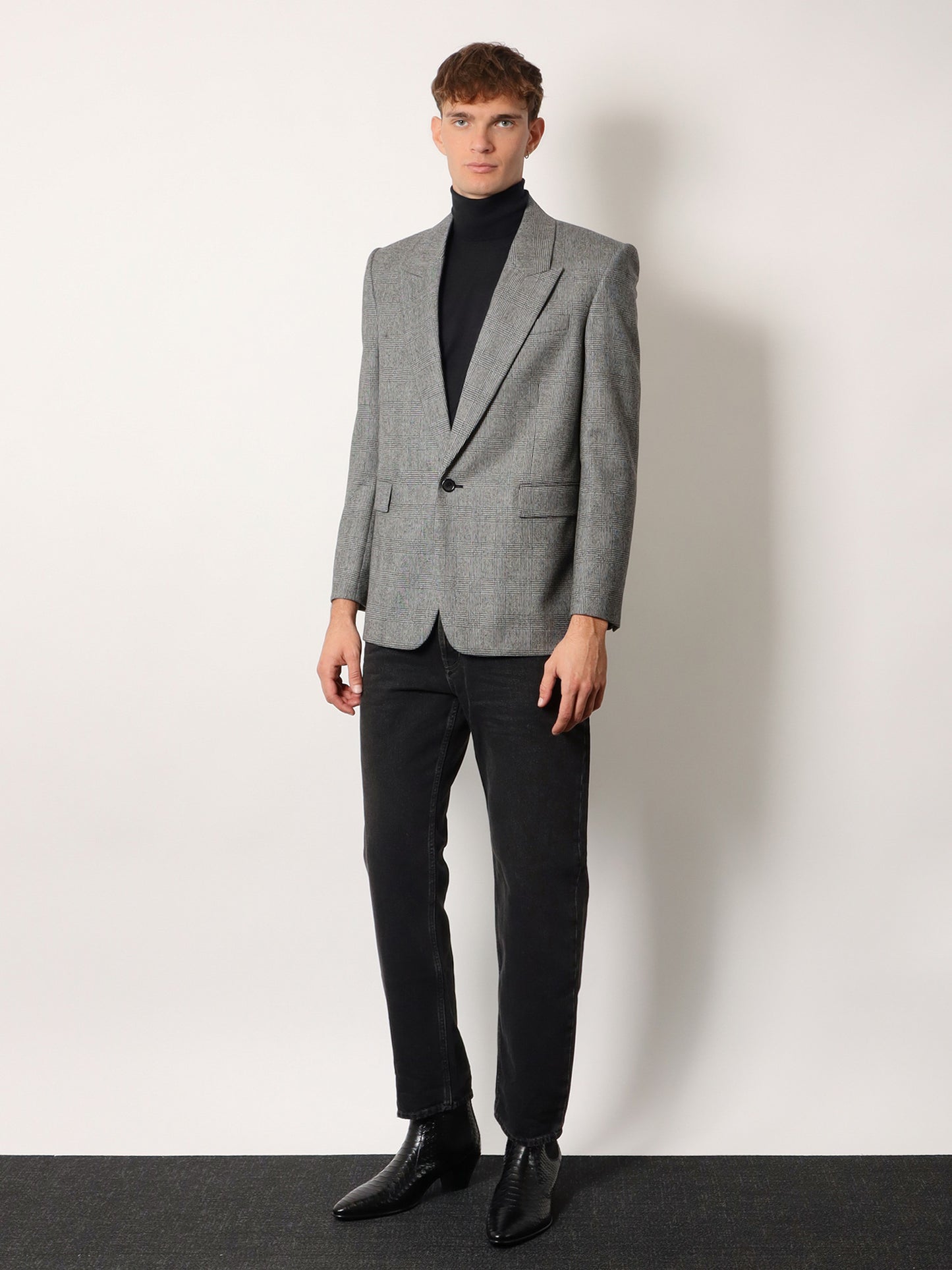 Prince of Wales wool blazer