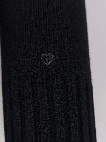 Wool turtleneck thumbnail