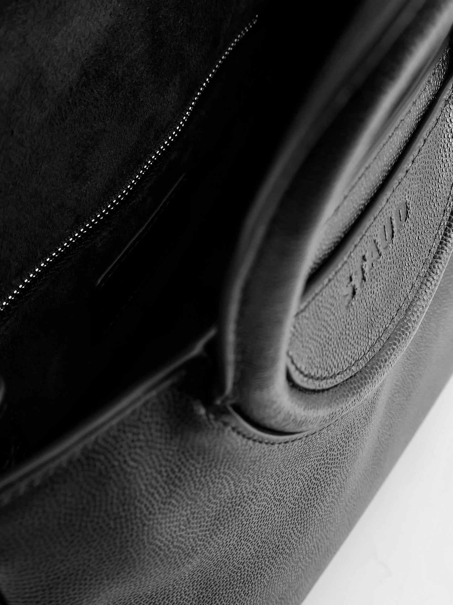 Maude leather shoulder bag