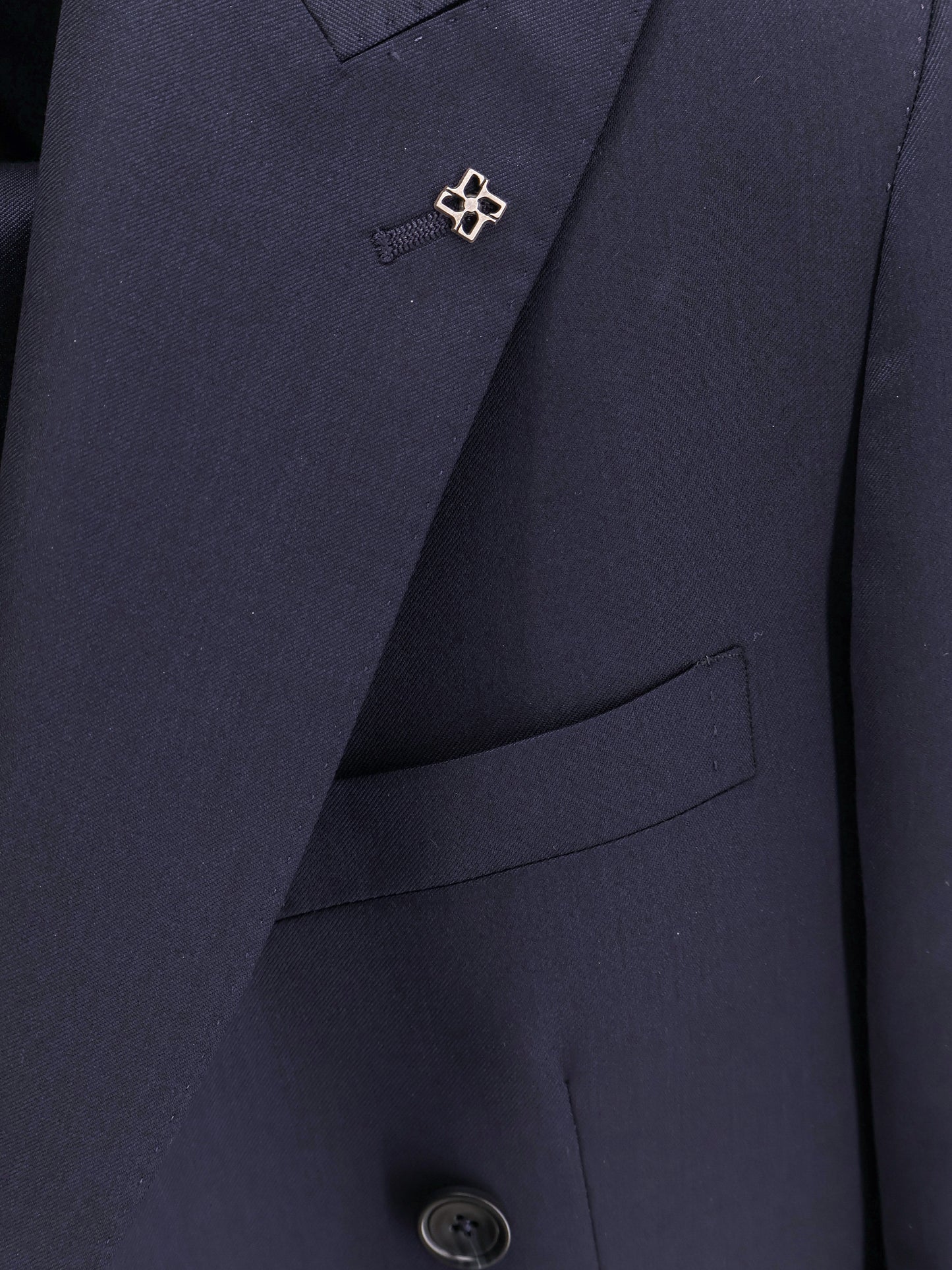Saglia virgin wool double-breasted suit