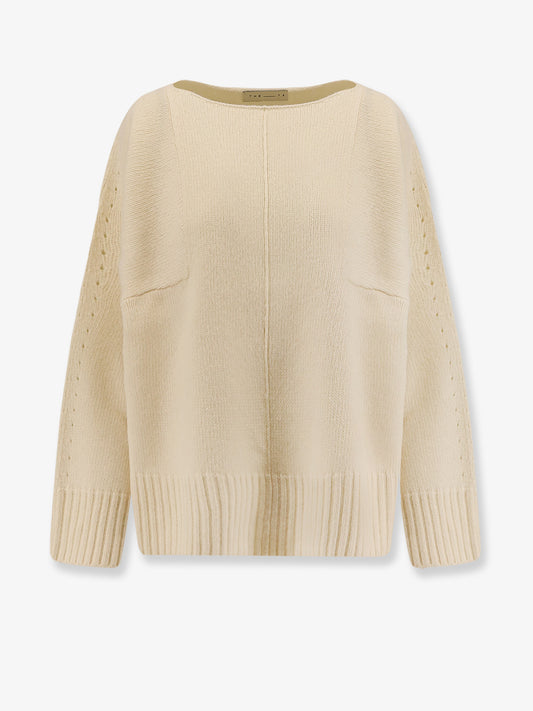 Virgin wool sweater