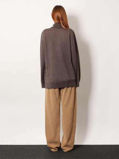 Lizzy cashmere turtleneck thumbnail