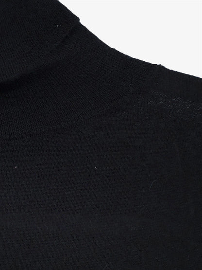 Cashmere turtleneck thumbnail