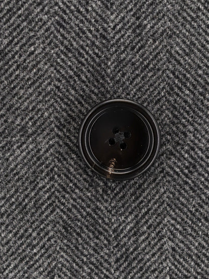 Cappotto doppiopetto in lana con motivo spigato thumbnail