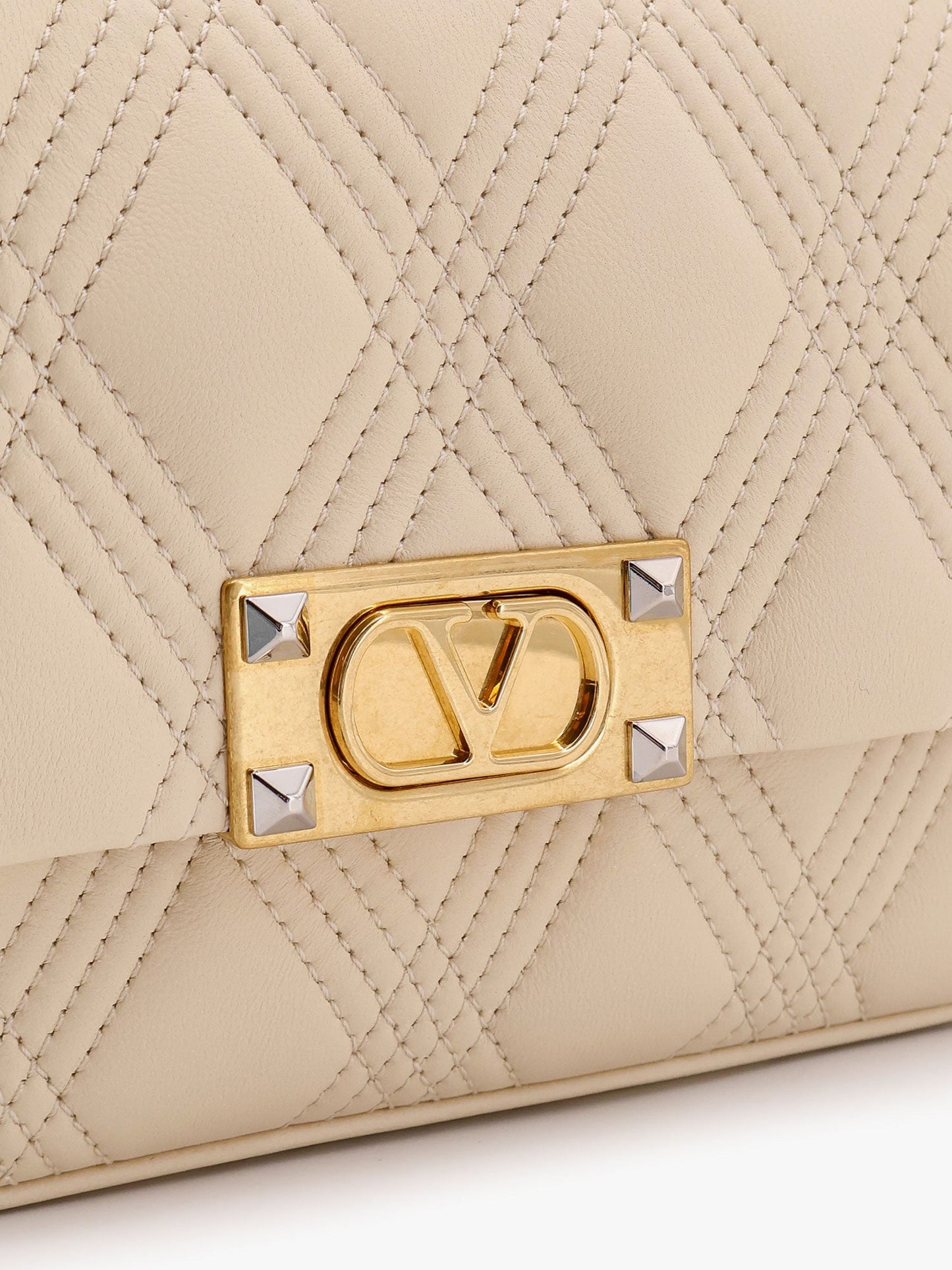 Borsa a spalla media con catena valentino garavani quiltie 67 in nappa