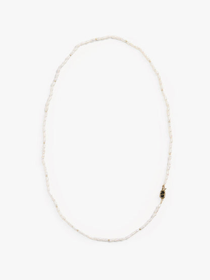 Metal necklace with pearls thumbnail