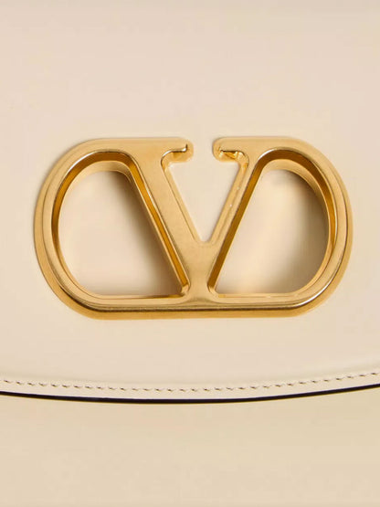 Leather Vlogo shoulder bag thumbnail