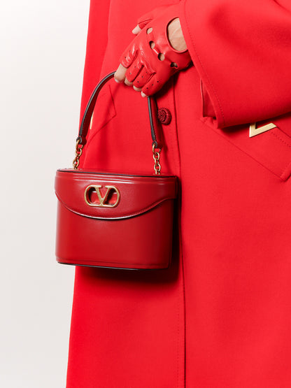 Leather gloves thumbnail