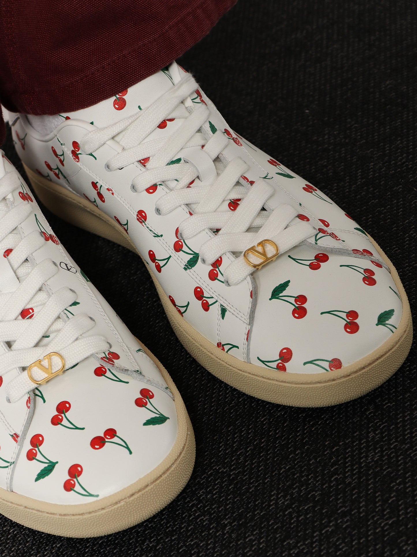 Royco low-top leather sneakers