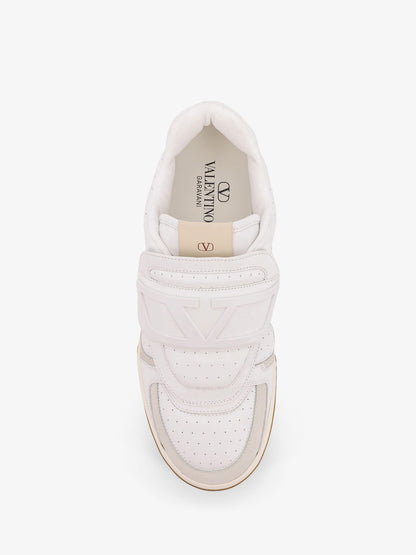 Valentino Garavani Joie de Jouer leather low-top sneakers thumbnail