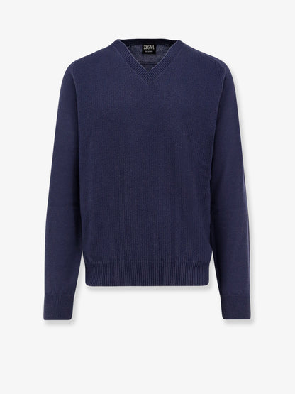 Cashmere sweater thumbnail