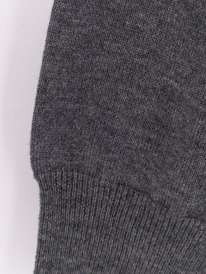 Cashmere sweater thumbnail