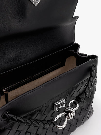 Andiamo messenger leather bag with Intrecciato motif thumbnail