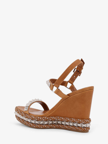 Pyraclou 110 plateau sandals with studs thumbnail