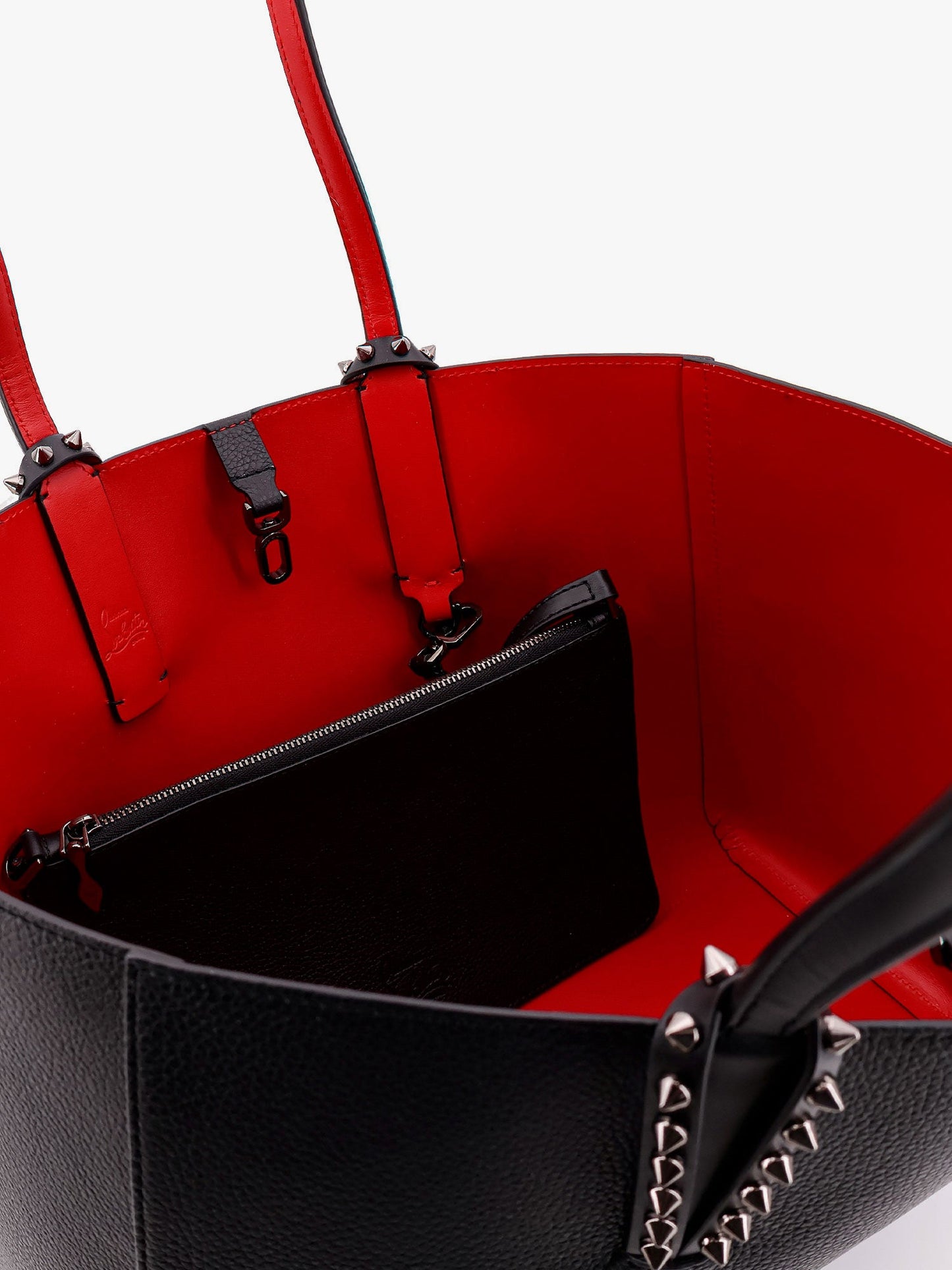 Cabata leather shoulder bag with iconic metal spikes