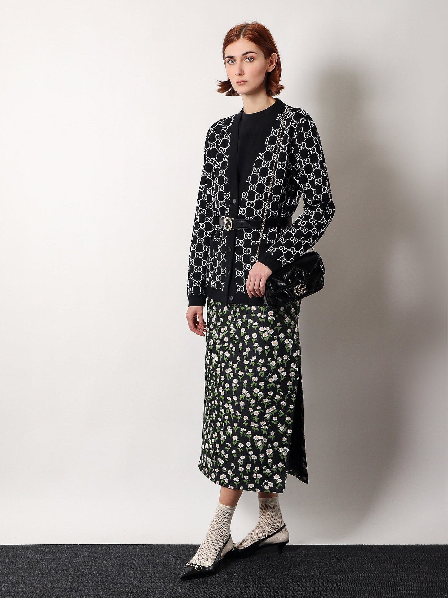 Cotton t-shirt with frontal ton sur ton logo