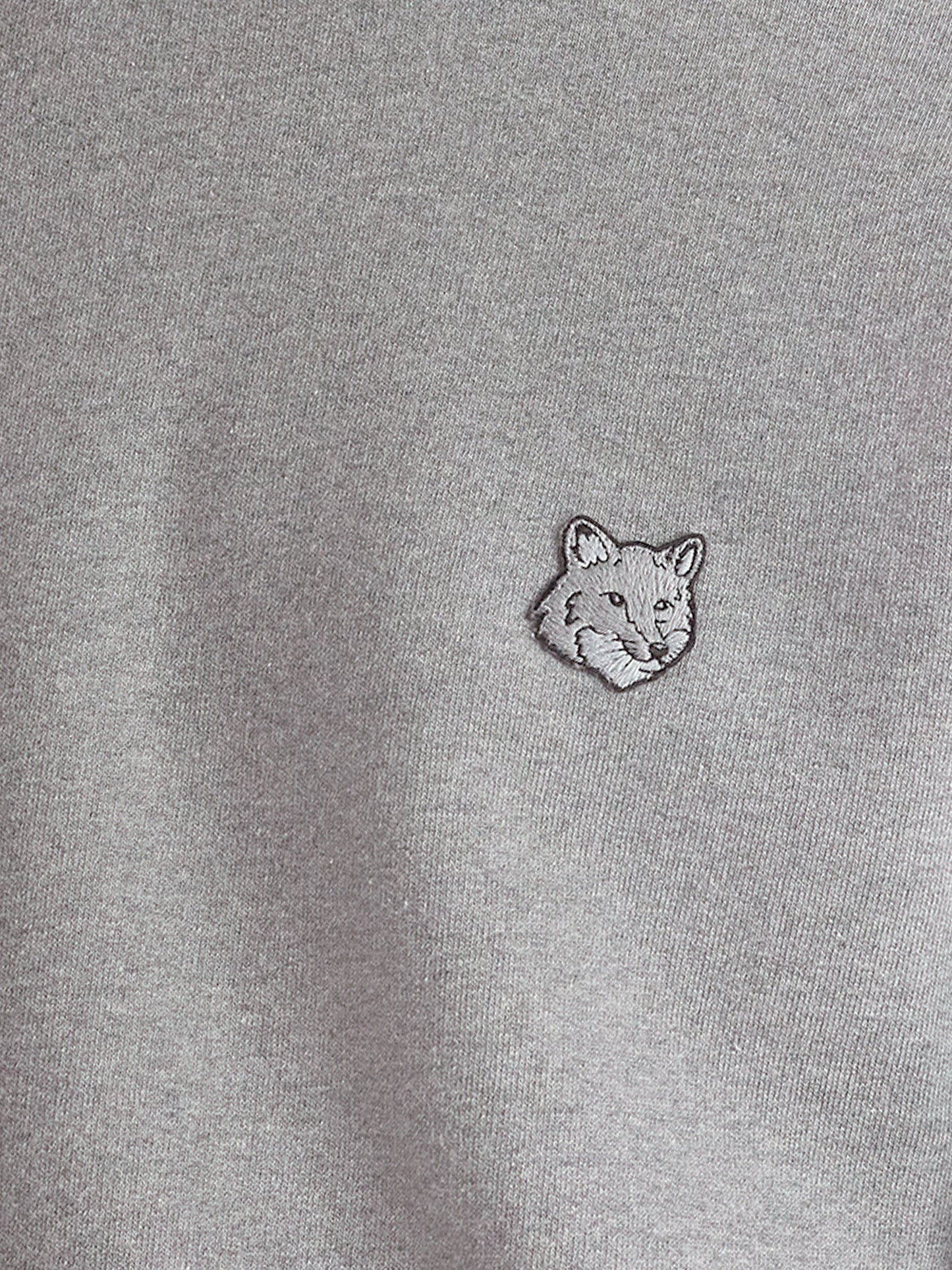Cotton sweatshirt with Bold Fox Head patch