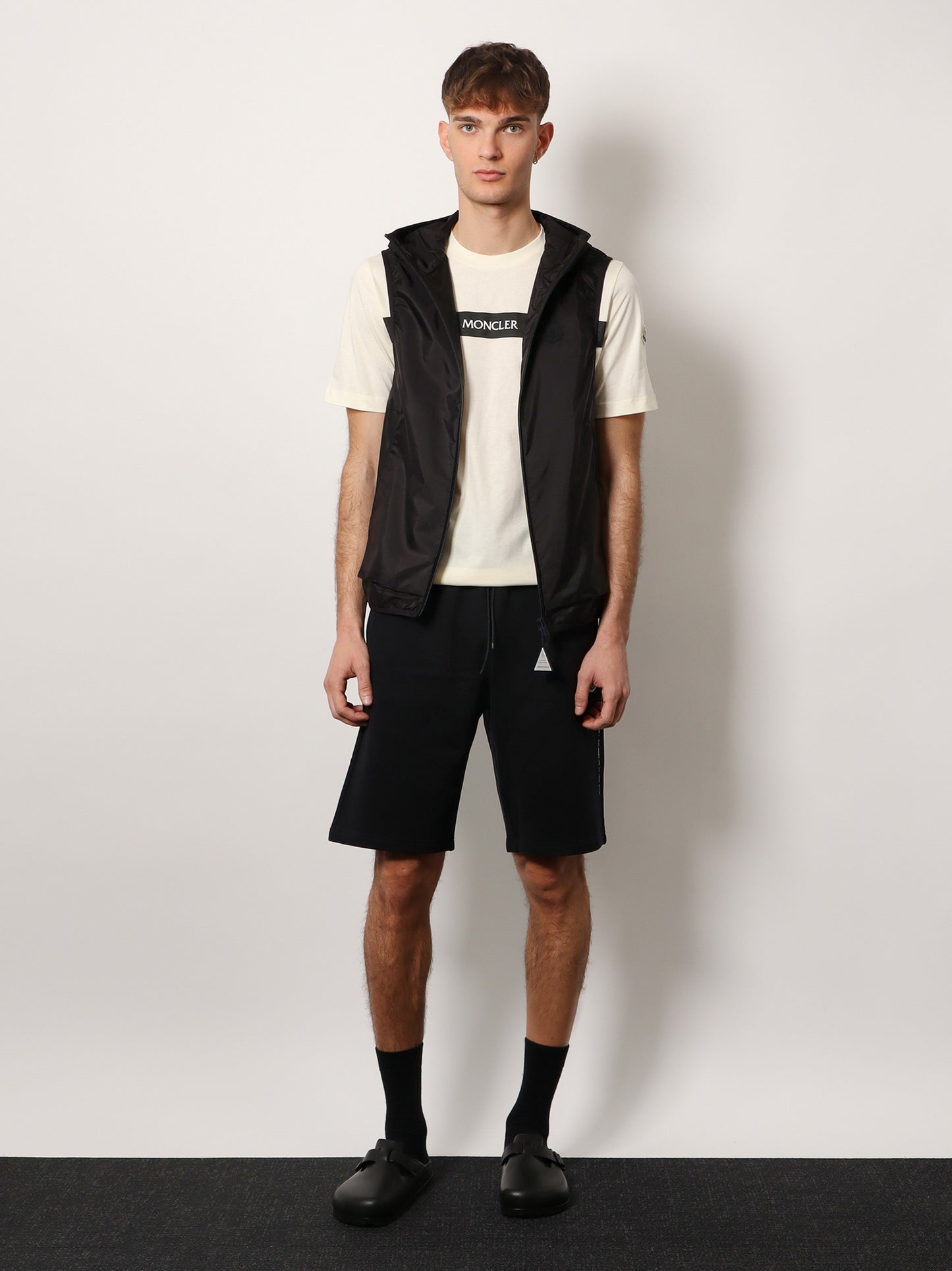 Cotton t-shirt with rubberized logo