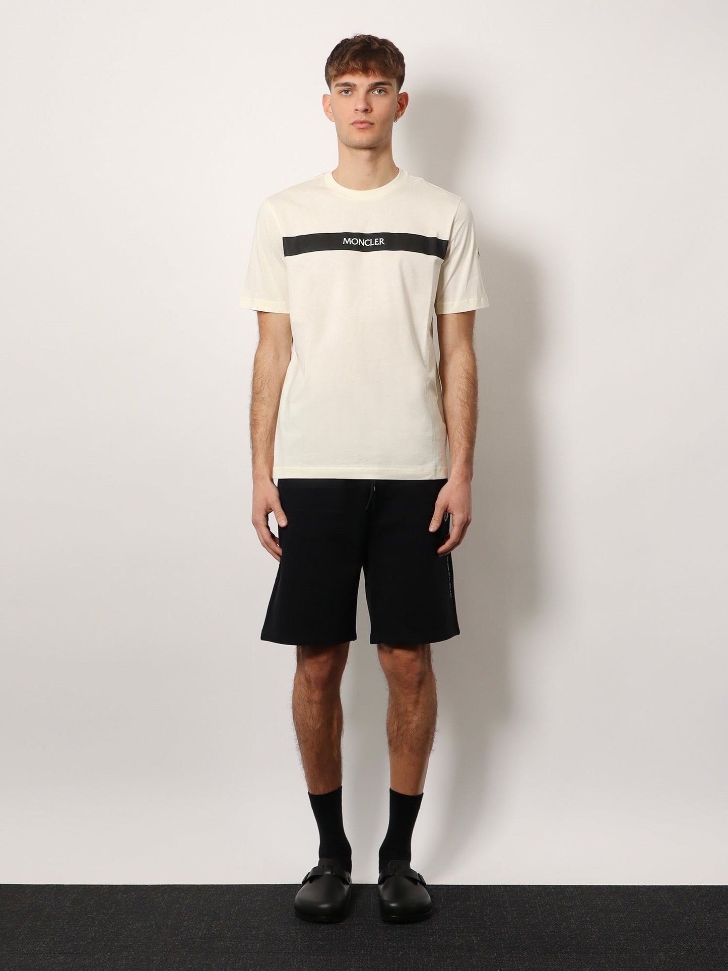 Cotton t-shirt with rubberized logo