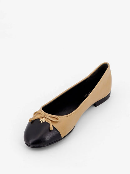 Ballerina in pelle con punta in contrasto TORY BURCH Nugnes1920