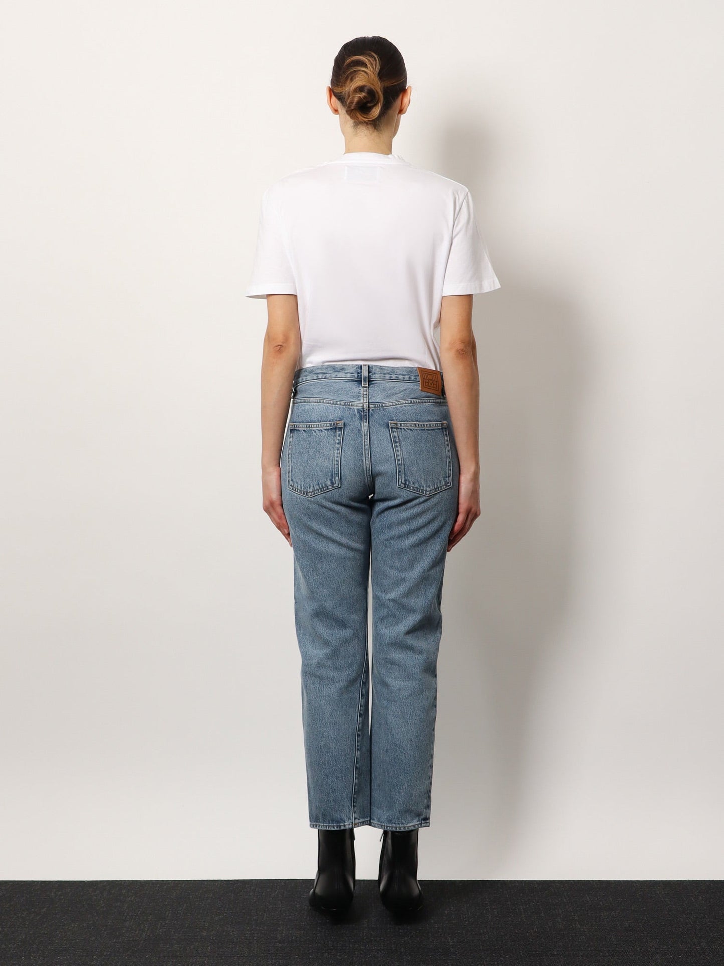 Twisted seam jeans
