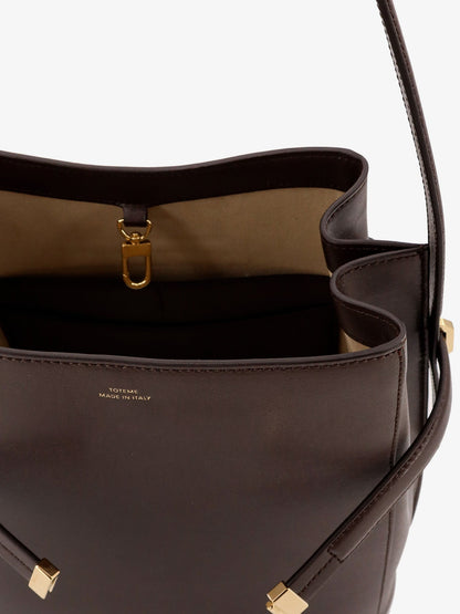 Leather bucket bag with frontal strap thumbnail