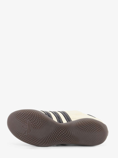 WB Karintha OG leather sneakers with iconic side stripes thumbnail