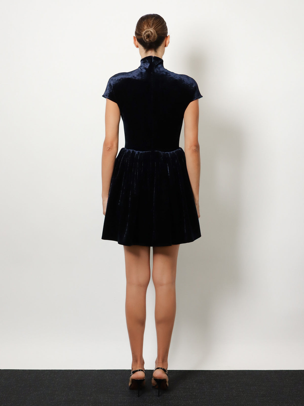 Short velvet dress