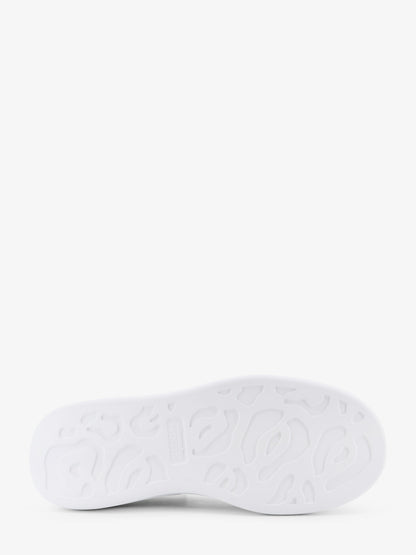 Oversized low-top leather sneakers thumbnail