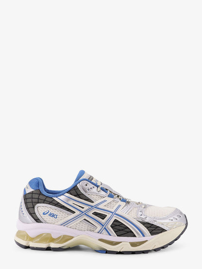 Gel Nimbus 10.1 mesh sneakers with logo on the side thumbnail
