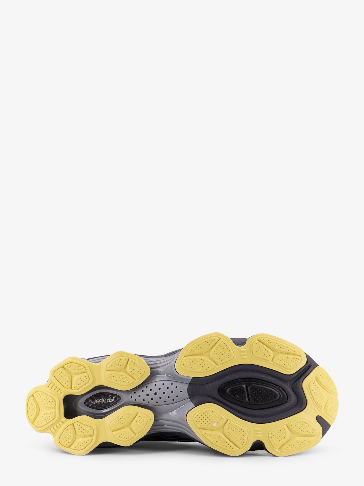 Gel-Kinetic mesh sneakers with contrasting inserts