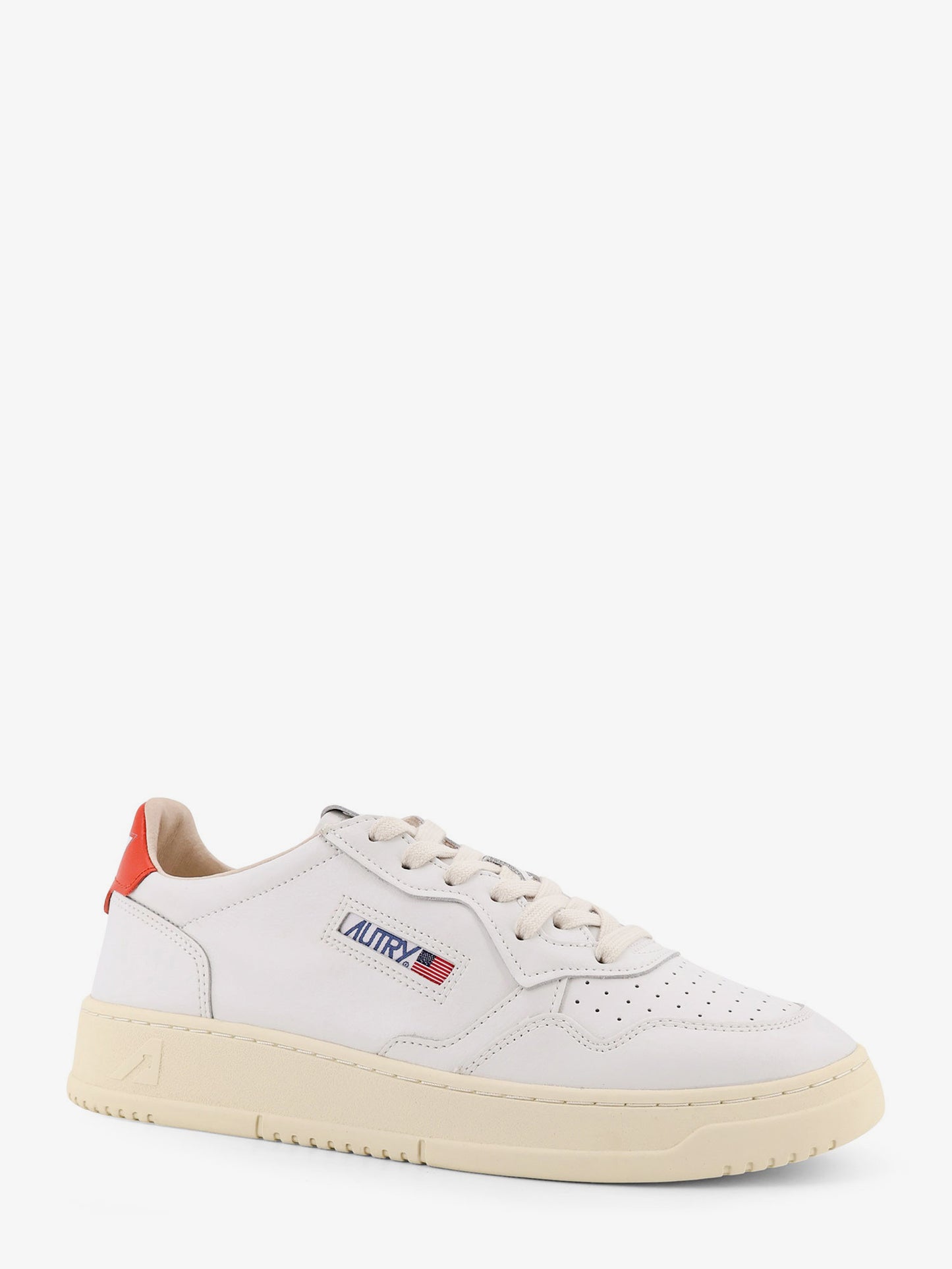 Medalist low leather sneakers