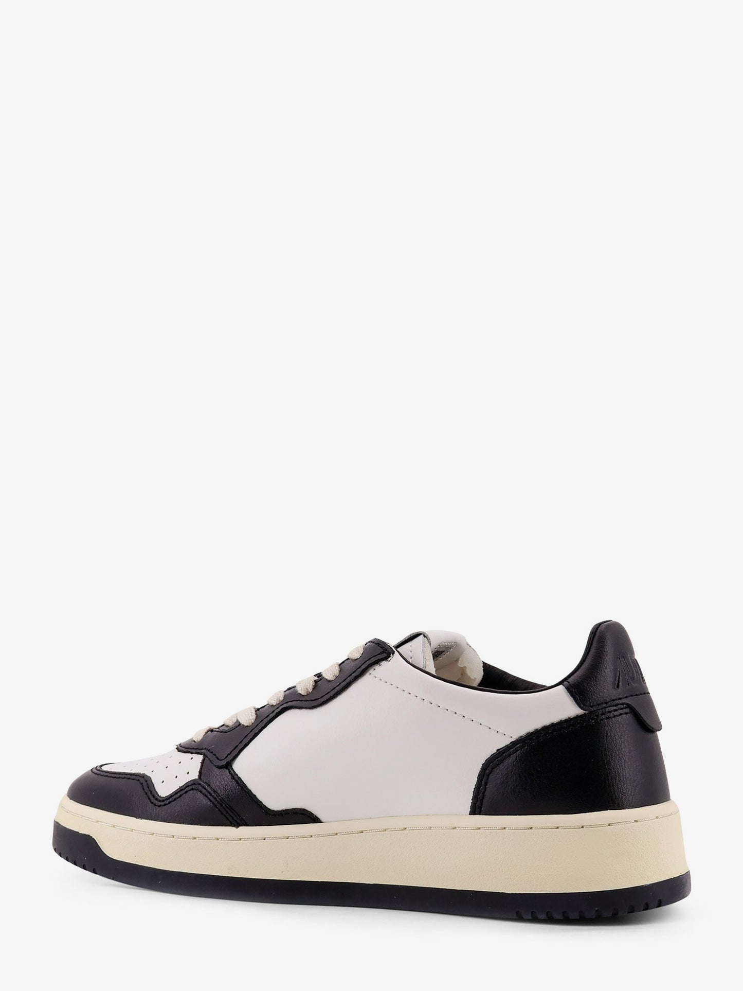 Medalist Low leather sneakers